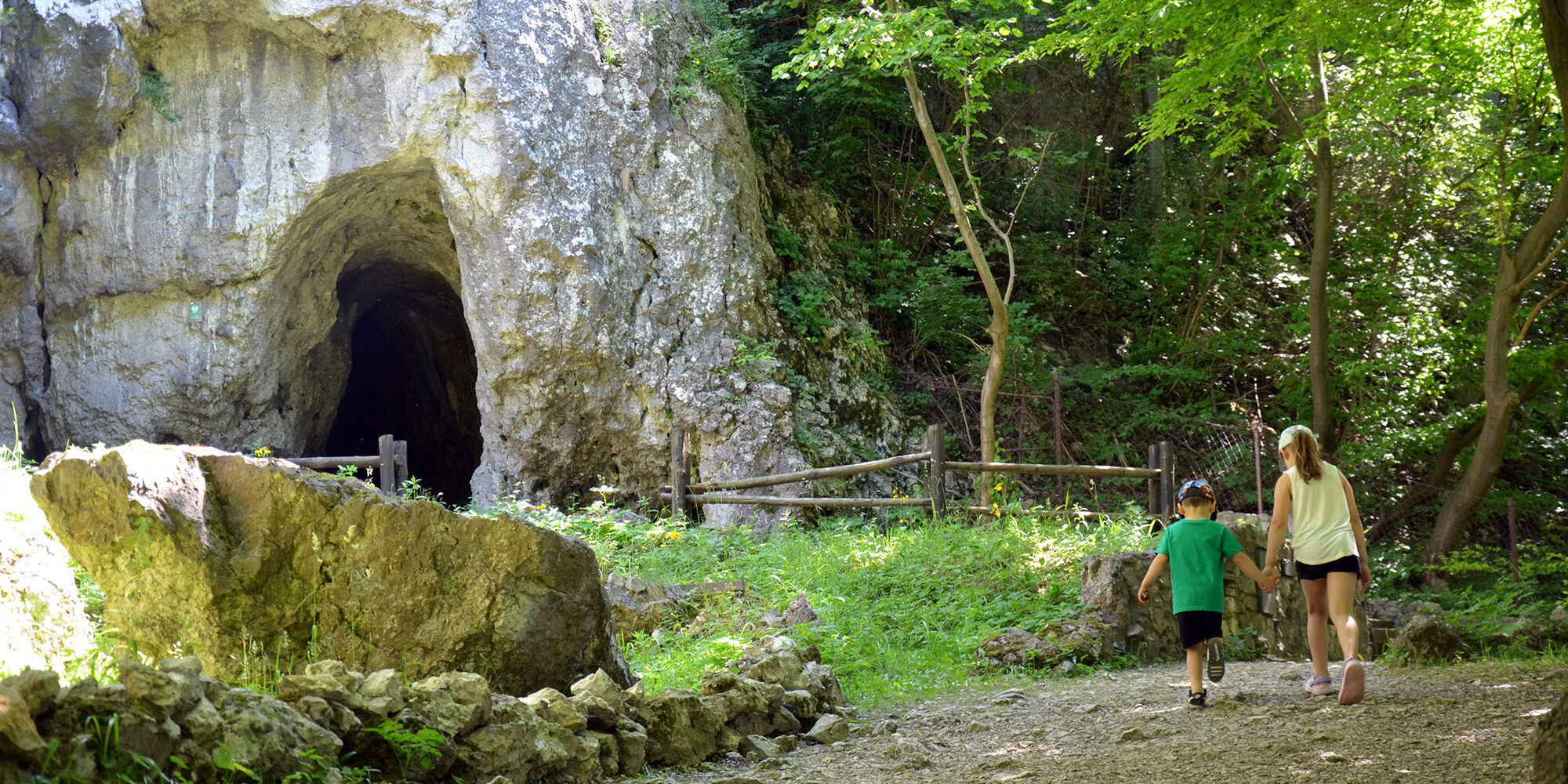 Jura Krakowsko Częstochowska z dziećmi